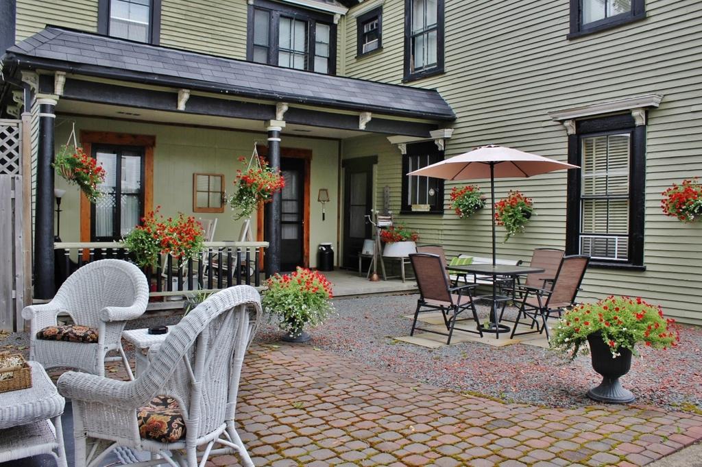 Bennett House B&B Вудсток Экстерьер фото